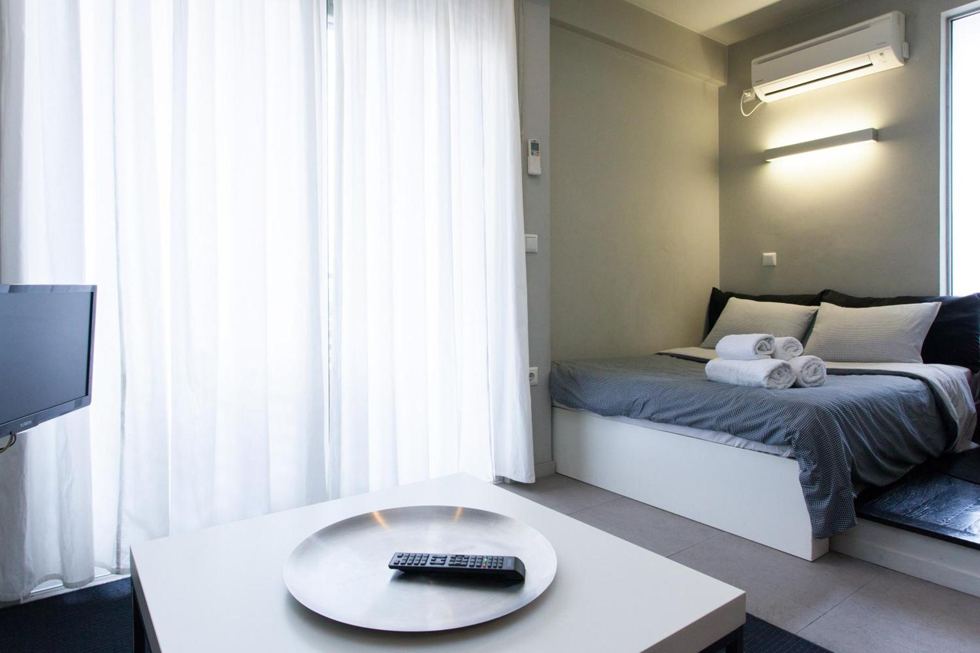 Homz Studios Neapolis Афины Экстерьер фото